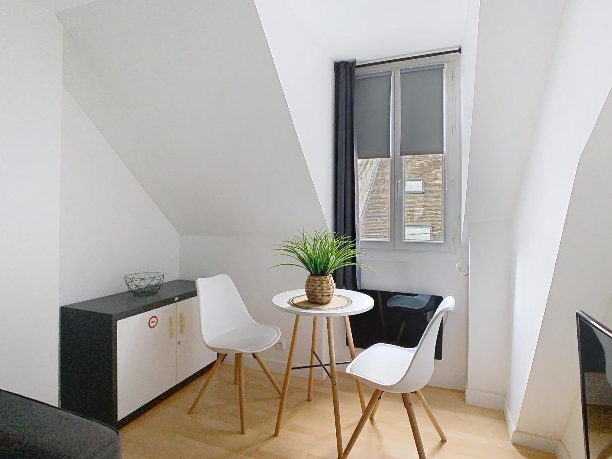 Apartment Le Briais Melun